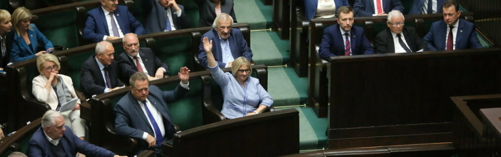 Zdjęcie do postu: Zrobili sobie wolne od obowiązków za nasze pieniądze