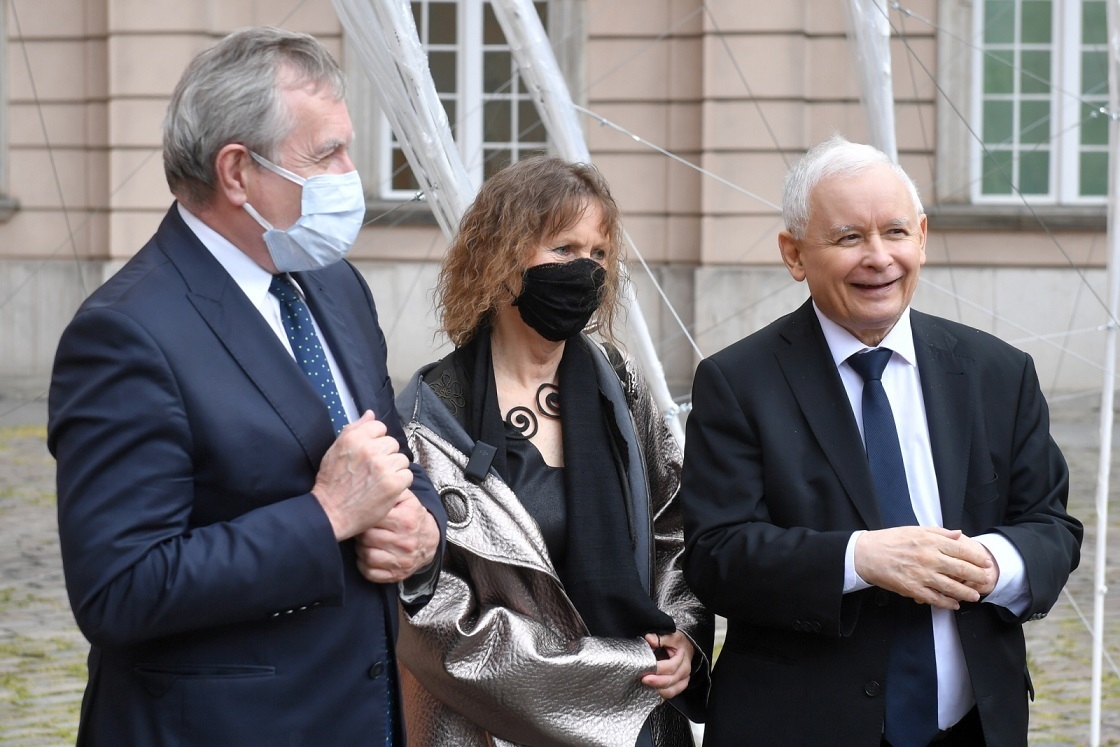 Zdjęcie do postu: Niech się „bizmesmeni” od Suskiego zrzucą i założą nową telewizję