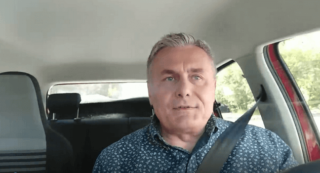 Zdjęcie do postu: Premier zatrudnia krewną na fikcyjnym etacie, robi interesy z księżmi i na papierach wartościowych !