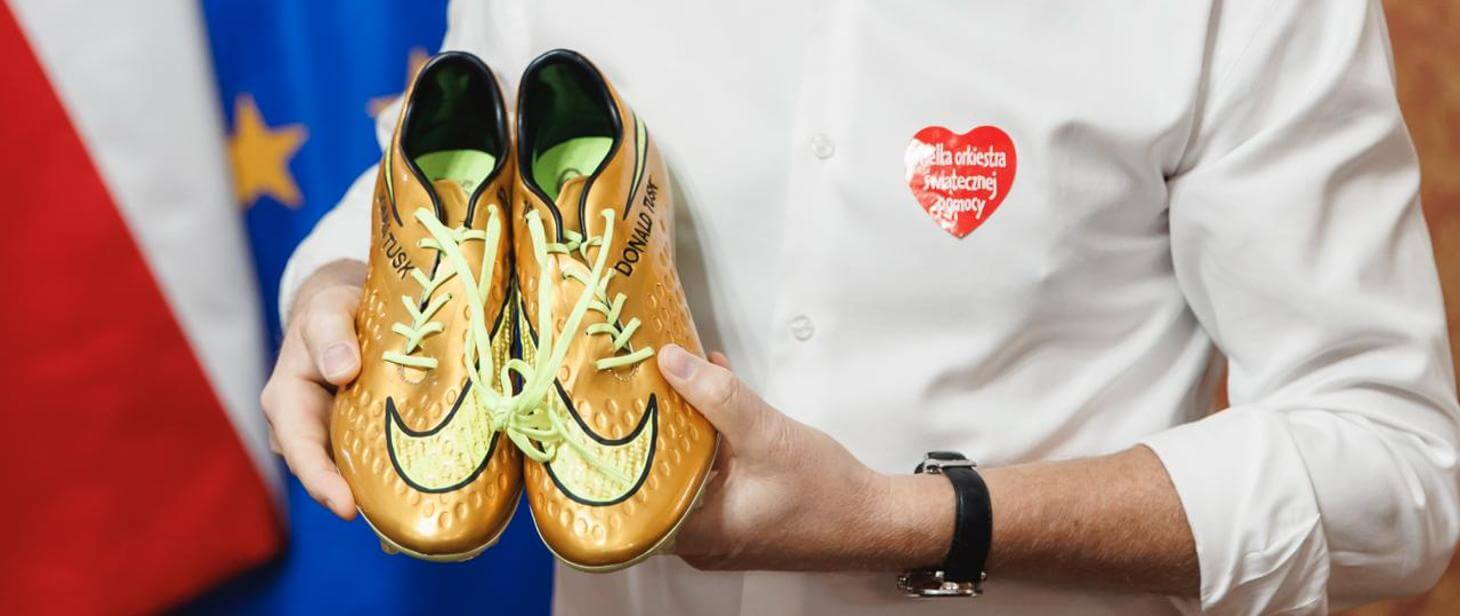 Premier Donald Tusk gra razem z WOŚP – wylicytuj złote korki i spotkanie w KPRM