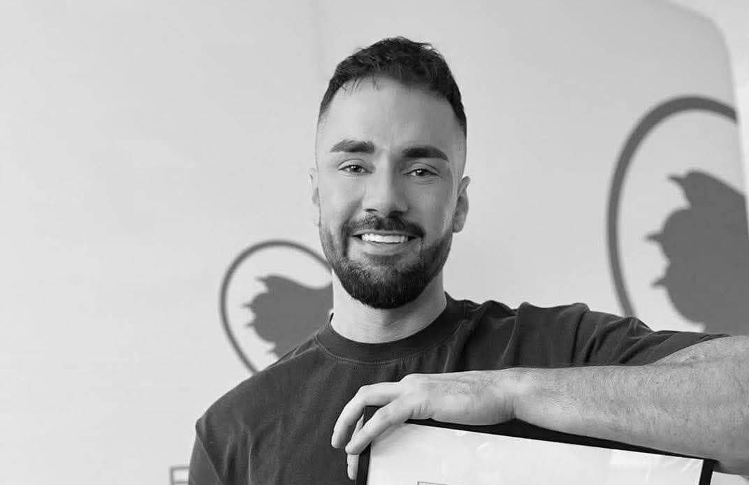 Życie jest niesprawiedliwe, Ty o tym wiedziałeś doskonale. Walczyłeś o innych, szkoda, że nie miałeś szansy zawalczyć o siebie… „Kochamy Cię”