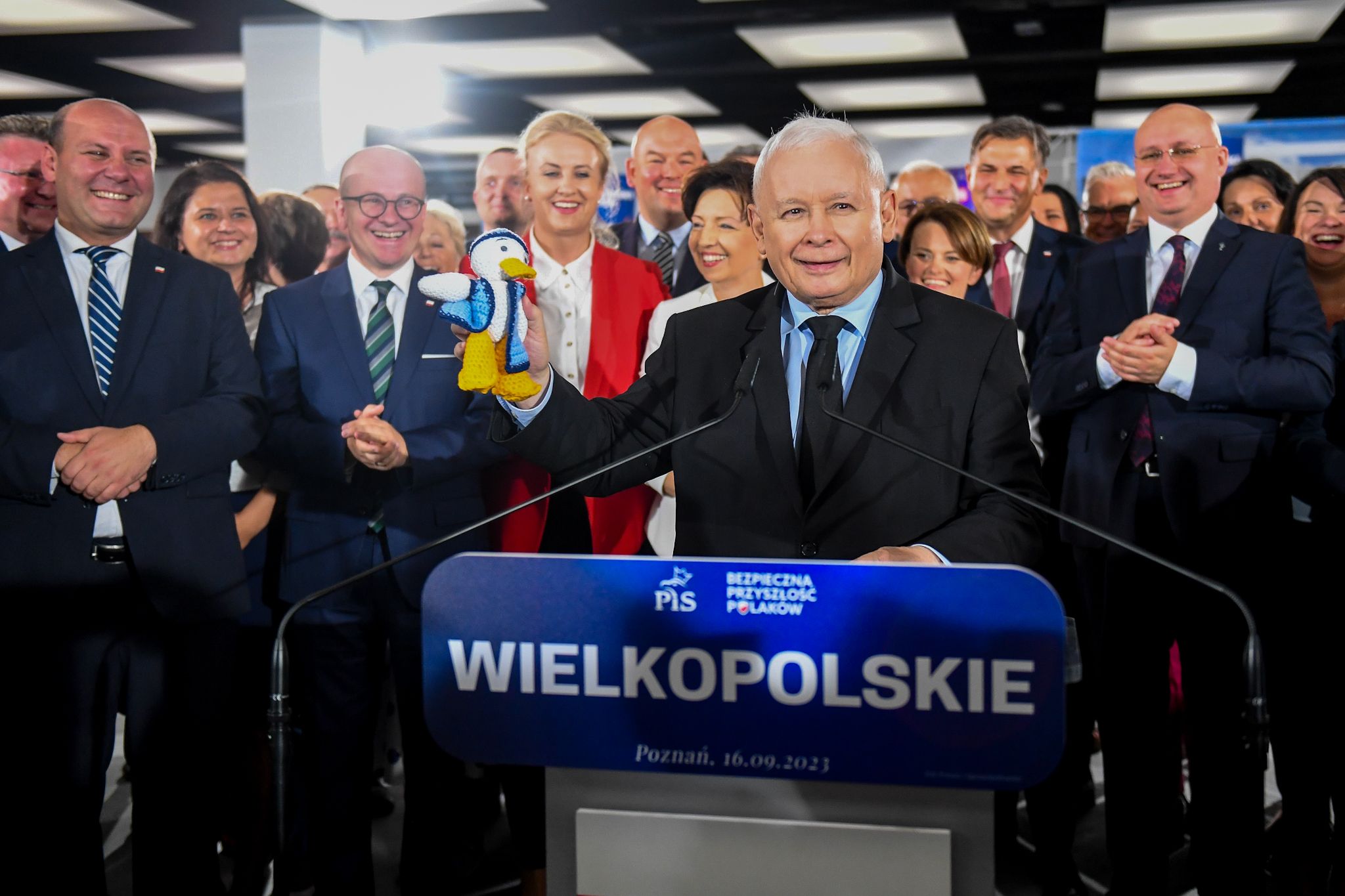 PiS odbudowuje budżet dzięki rekordowym darowiznom