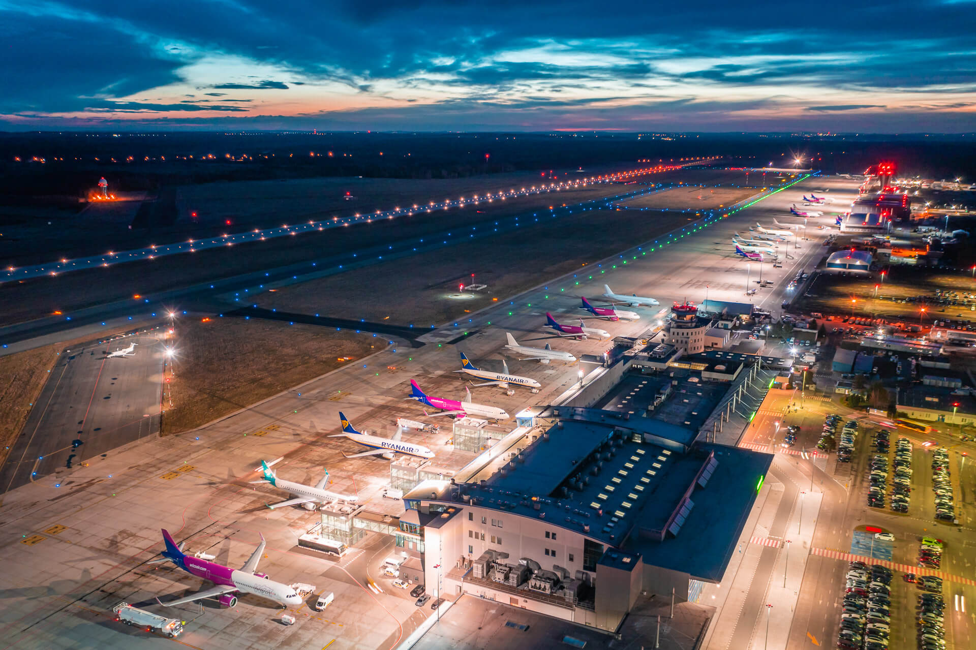 Katowice Airport: po raz pierwszy w historii przekroczono granicę 700 tysięcy pasażerów odprawionych w maju