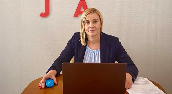 Polecam klubowemu koledze nie wypowiadać się na temat tego, co posłowi przystoi, a co nie przystoi – Filiks atakuje Nitrasa